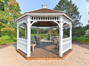 3 Dover Way 3, Westborough MA 01581