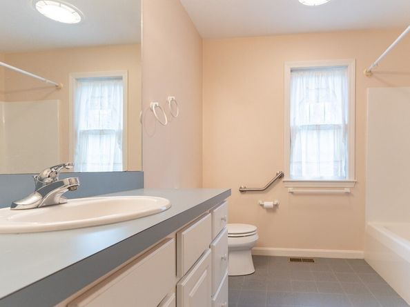 3 Dover Way 3, Westborough MA 01581