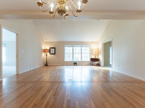 3 Dover Way 3, Westborough MA 01581