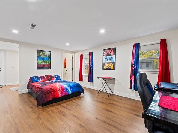 23 Bennett Lane, Lancaster MA 01523