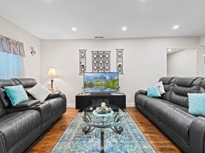 23 Bennett Lane, Lancaster MA 01523