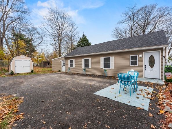 23 Bennett Lane, Lancaster MA 01523