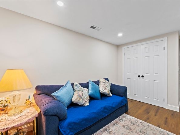 23 Bennett Lane, Lancaster MA 01523