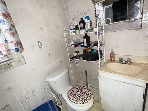 163 Bridge St, Gardner MA 01440