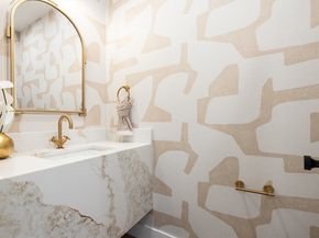 27-29 Indiana Terrace 29, Newton MA 02464