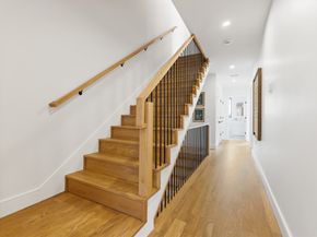 27-29 Indiana Terrace 29, Newton MA 02464