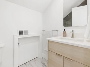 27-29 Indiana Terrace 29, Newton MA 02464