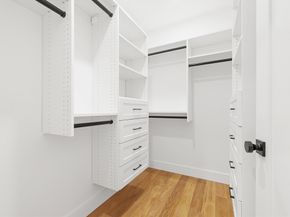 27-29 Indiana Terrace 29, Newton MA 02464