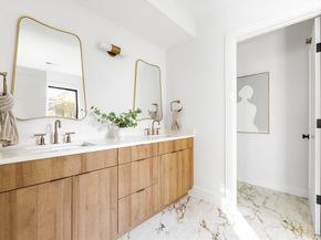 27-29 Indiana Terrace 29, Newton MA 02464