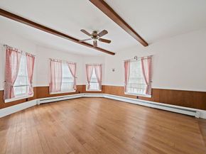 578 Plain St, Brockton MA 02302