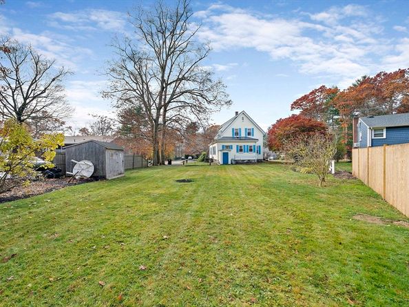 578 Plain St, Brockton MA 02302