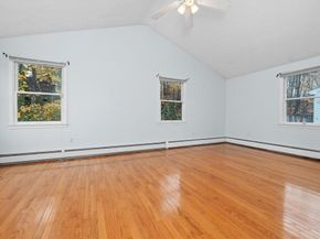 28 Hillcrest St, Waltham MA 02451