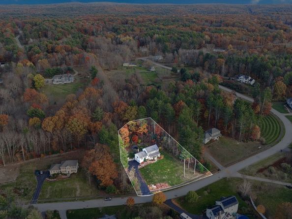 21 Wildbrook Dr, Rutland MA 01543