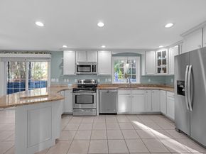 21 Wildbrook Dr, Rutland MA 01543