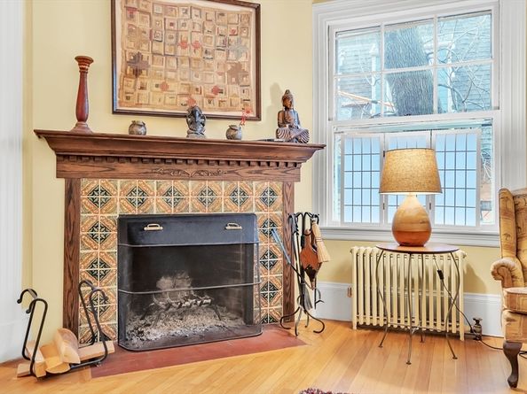 86 Avon Hill St, Cambridge MA 02140