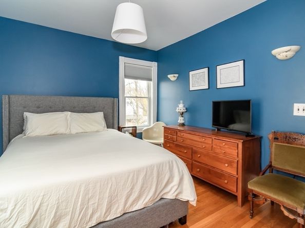 16 Alexander St, Framingham MA 01702