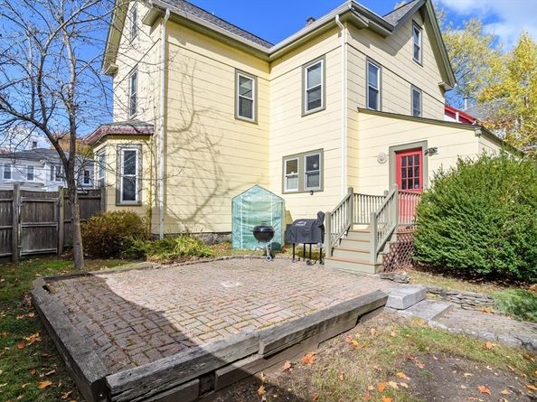 16 Alexander St, Framingham MA 01702