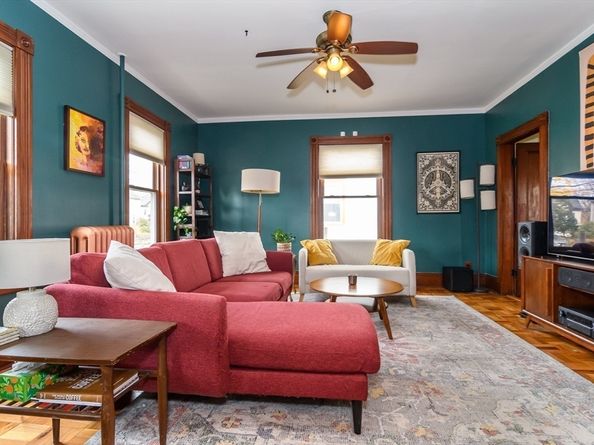 16 Alexander St, Framingham MA 01702