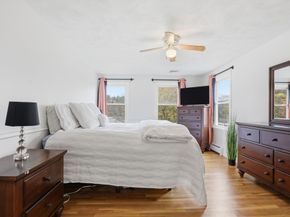 24 Angelica Dr, Framingham MA 01701