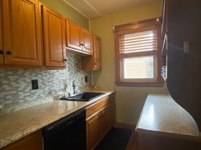 140 Minot St, Boston MA 02122