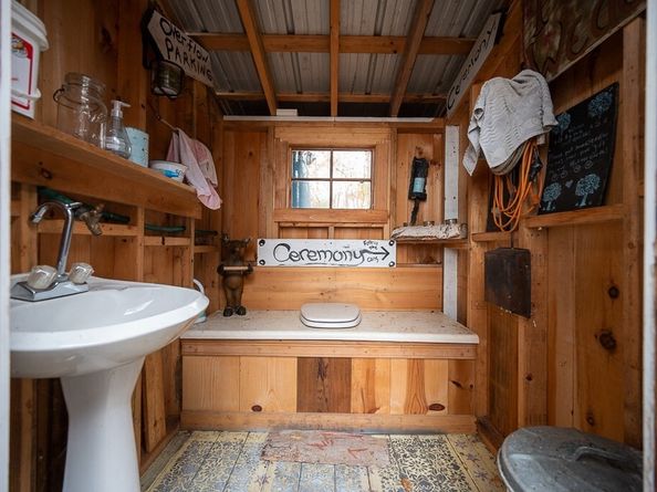 231 Chamberlain Hill Rd, Barre MA 01005