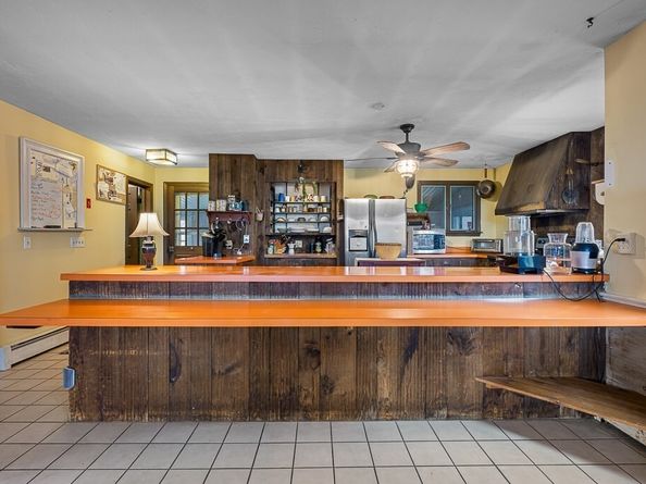 231 Chamberlain Hill Rd, Barre MA 01005