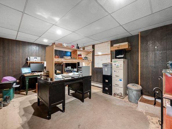 231 Chamberlain Hill Rd, Barre MA 01005