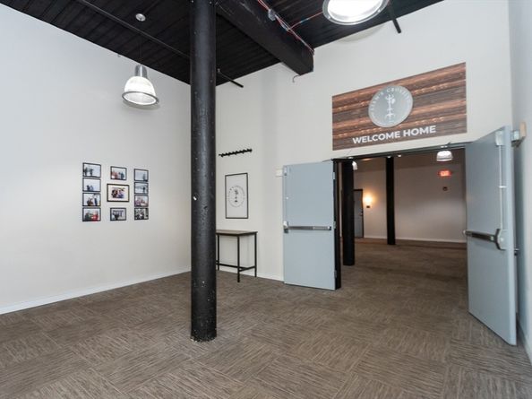 55 Sterling St 212, Clinton MA 01510