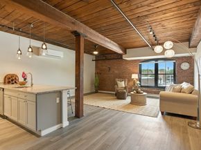 55 Sterling St 212, Clinton MA 01510