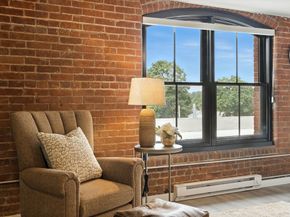 55 Sterling St 212, Clinton MA 01510