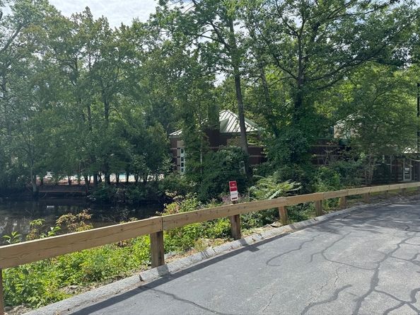 273 Cambridge Rd 202, Woburn MA 01801