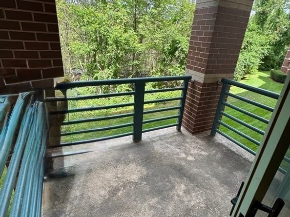 273 Cambridge Rd 202, Woburn MA 01801