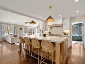 17 Boyden Rd, Medfield MA 02052