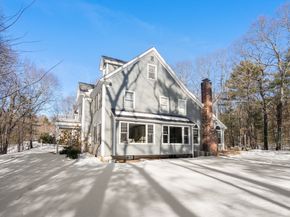 17 Boyden Rd, Medfield MA 02052