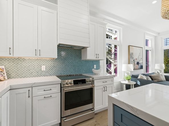 35 Richardson St 4, Somerville MA 02145