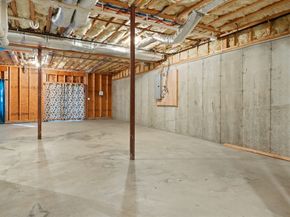22 Broadmoor Ln 22, Peabody MA 01960