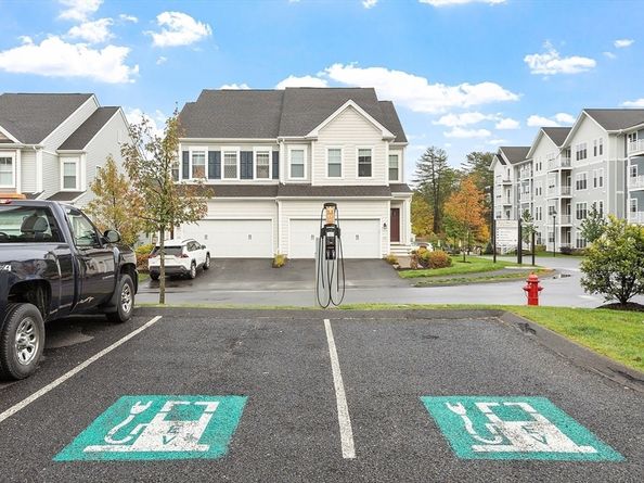 401 Emery Ln 104, Sudbury MA 01776