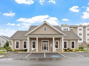 401 Emery Ln 104, Sudbury MA 01776