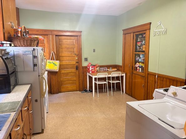 13 Frank Street, Worcester MA 01604