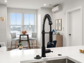 10 Somerset 201, Winthrop MA 02152