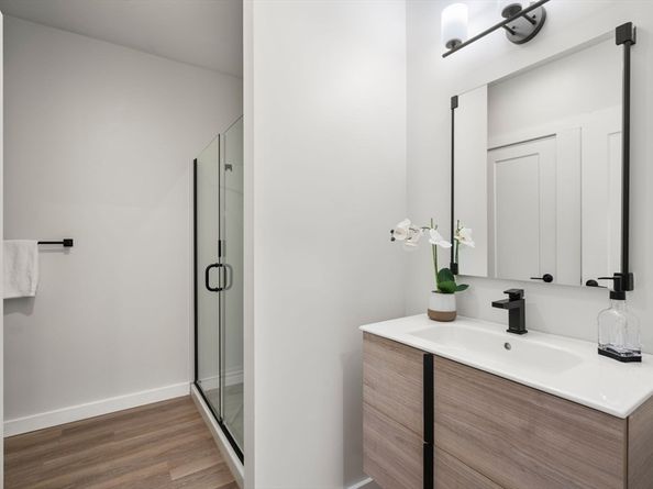 10 Somerset 201, Winthrop MA 02152