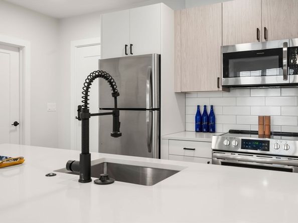 10 Somerset 201, Winthrop MA 02152