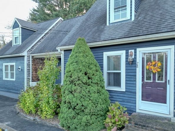 28 Yoke Rd 28, Bridgewater MA 02324