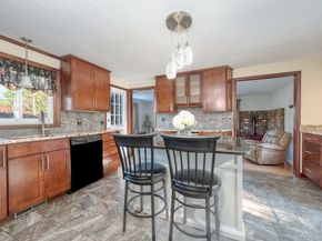 28 Yoke Rd 28, Bridgewater MA 02324