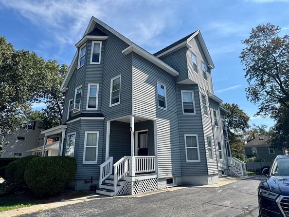 96-98 June St 3, Worcester MA 01602