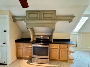 96-98 June St 3, Worcester MA 01602