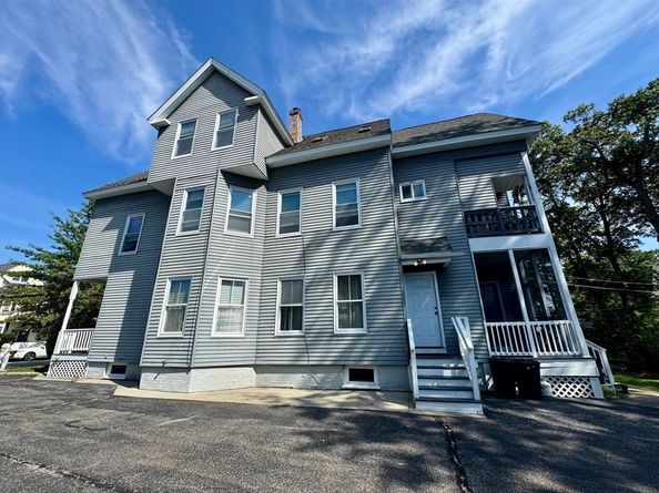 96-98 June St 3, Worcester MA 01602
