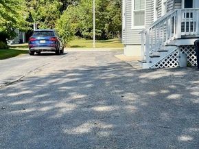 96-98 June St 3, Worcester MA 01602