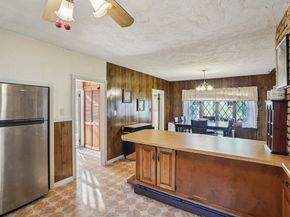 4 Westboro Rd, Grafton MA 01536