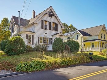 4 Westboro Rd